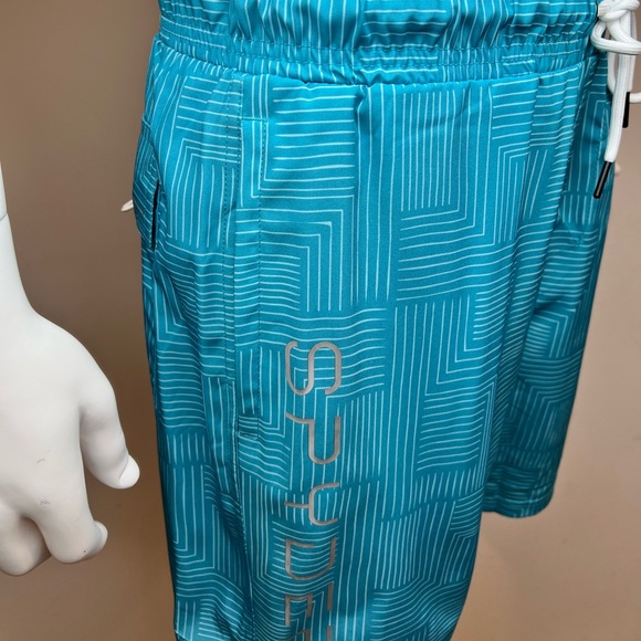 SPYDER MEN'S SWIMSUIT OR WORKOUT SHORTS TURQUOISE, LARGE W/2 POCKTS ON THE SIDE - Picture 2 of 16